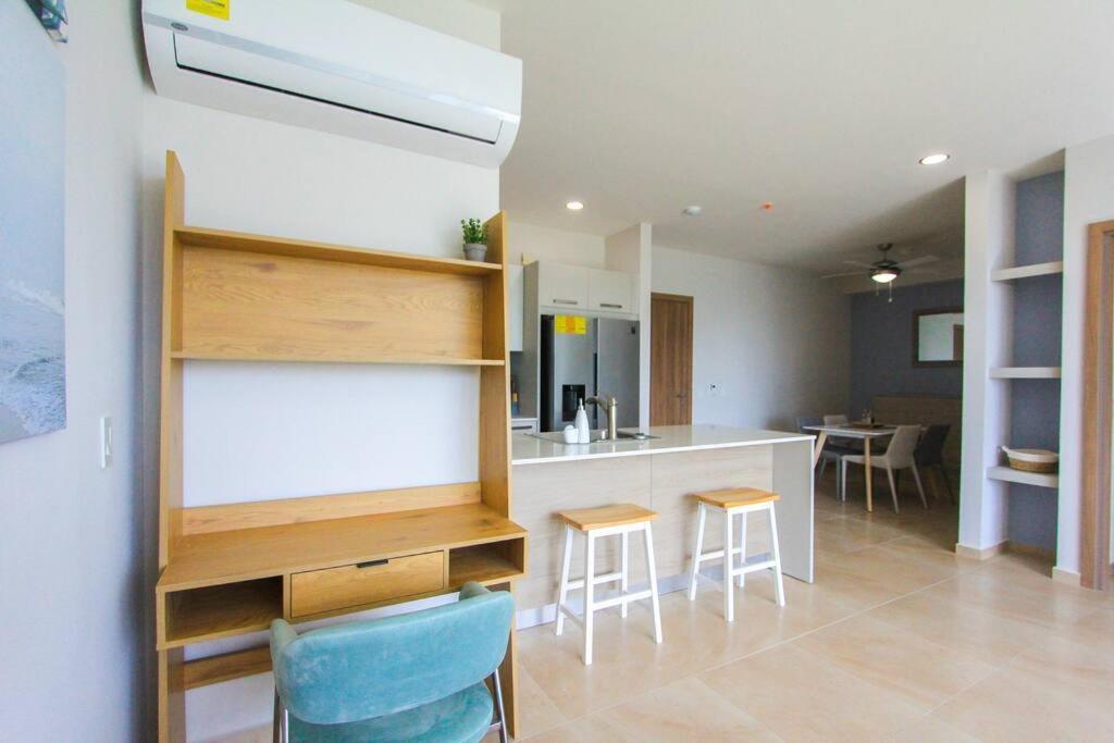 Brand New June 2022 Steps From The Beach Sleeps 4! Apartment Nueva Gorgona Exterior photo