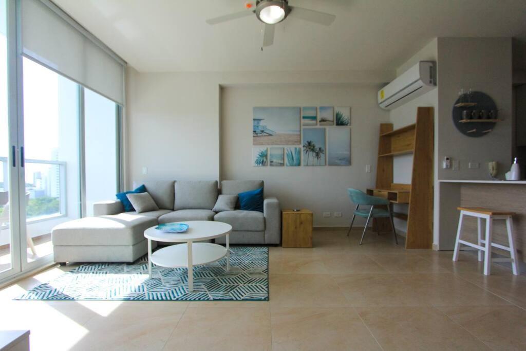 Brand New June 2022 Steps From The Beach Sleeps 4! Apartment Nueva Gorgona Exterior photo